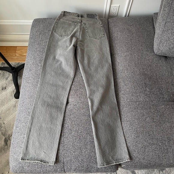 Abercrombie & Fitch the 90s straight ultra high rise Jean - Picture 4 of 8